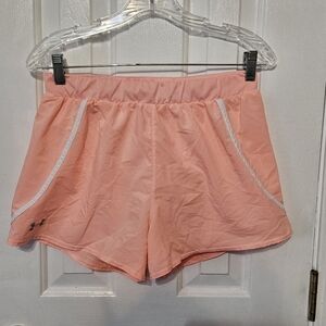 Under Armour Women's Coral Athletic Shorts Medium